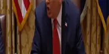 Trump avverte Hamas: "Si comportino bene o saranno annientati"