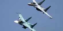 Alaska, 4 jet russi intercettati da caccia Usa: tensione alle stelle