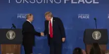 Trump "frustrato" impone sanzioni a Mosca, Putin: "Atto ostile"
