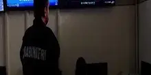 Brescia: adescava minori online fingendosi una ragazza, arrestato