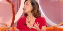 La volta Buona, le punturine? Caterina Balivo sbrocca: "Adesso basta!"