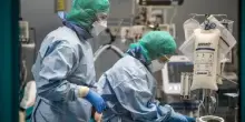 Ascoli, l'anestesista pro-Pal sciopera? Il paziente si tiene il tumore: niente operazione