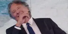 Fabio Fazio a Enzo Iacchetti: "Sei l'idolo di tutti". Esplode la rivolta