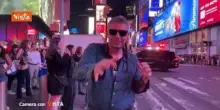 Ti tengo d'occhio. Su Camera con Vista il programma di Alexander Jakhnagiev in onda su La7