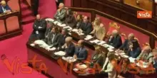 Meloni a M5s: Non sono scappata da conferenza stampa ma andata a funerale carabinieri, applauso Aula
