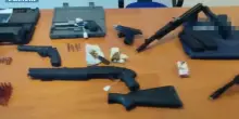 Arrestato un latitante nel siracusano, aveva arsenale in un covo