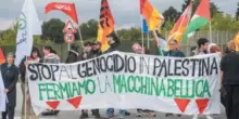 I pro-Pal fermano gli aerei e rilanciano il blocco totale