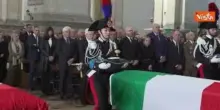 Carabinieri morti nel Veronese, le bare avvolte da tricolore ai funerali di Stato
