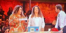 Affari Tuoi, insulti choc a Marianna e Barbara: "Voi non state bene!"