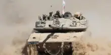 Israele penetra a Gaza City: assalto finale, aperta la strada per l'esodo