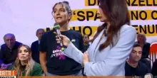 Dritto e Rovescio, il delirio dell'attivista: "Democrazia a rischio"