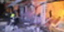 Ucraina, vigili del fuoco al lavoro dopo l'attacco russo a Odessa