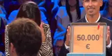 Affari tuoi, "Stefano De Martino è già esaurito"