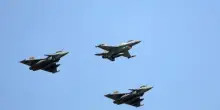 I jet polacchi si alzano in volo: scatta l'allarme, cosa sta succedendo