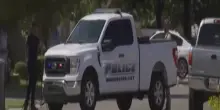 Charlie Kirk, la polizia a casa del killer: portata via l'auto
