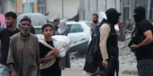 Gaza, i palestinesi iniziano ad ammazzarsi tra loro
