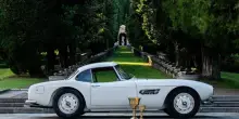 La leggendaria BMW 507 del 1957 trionfa al Concorso d’Eleganza Villa d’Este 2025