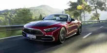 Mercedes Maybach SL Monogram Series, lusso potente a cielo aperto con 585 cavalli