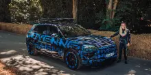 Porsche Cayenne elettrica sta per arrivare, lusso a zero emissioni