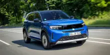 Opel Frontera GS a 7 posti, SUV versatile, spazioso e accessibile