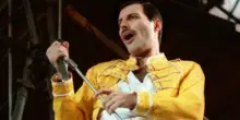 “Papà Freddie Mercury sarebbe rimasto inorridito dal film ‘Bohemian Rhapsody’, da rizzare i capelli. Sull’Aids mi sono infuriata”: parla la figlia segreta