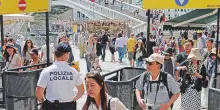 La tassa di soggiorno sale anche nel 2026. Il no dell’Anci: “Soluzione tampone per coprire spese che spettano allo Stato”