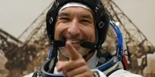 “Marte? Gli astronauti ci arriverebbero con lo scheletro di un novantenne. In sei mesi le ossa subirebbero un depauperamento del 25%”: parla Luca Parmitano