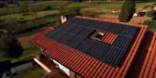 I sindaci fanno blocco sull’energia pulita: tetti  e aree dismesse bastano per la transizione energetica