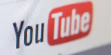 Contenuti online pericolosi per i minorenni: la Ue chiede chiarimenti a Snapchat, Youtube, Apple Store e Google play