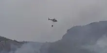 Come bruciano i boschi in Italia: dai 40 incendi in Sardegna alle emergenze in Calabria e Salento. La mappa dei roghi