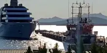I negoziati per Gaza su un mega-yacht in Sardegna: l’incontro tra l’inviato Usa Witkoff, Israele e Qatar