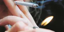 No Tobacco Day, “ogni anno 700mila morti per il fumo in Europa. Metà dei fumatori inizia prima dei 19 anni, è allarme per le sigarette elettroniche”