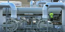 Giù il prezzo del gas: i mercati scommettono su un ammorbidimento delle sanzioni alla Russia