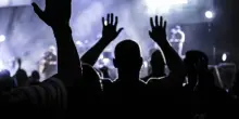Stadi, quando i sold out sono bluff: è il grande circo dei concerti!
