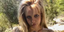 “La casa di Britney Spears è un disastro. Non pulisce, non ha qualcuno che lo faccia ogni giorno e non riesce a comportarsi come un’adulta”: lo rivela un parente