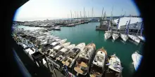 Il governo aumenta la flat tax sui ricchi stranieri ma rinuncia a chiedere che in cambio investano in Italia