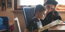 “Sono gelosa che mio marito sia un casalingo. Mi sento poco apprezzata”: lo sfogo di una madre