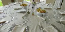 “Mia figlia mi ha detto che al suo matrimonio ero orribile”: la madre racconta il retroscena doloroso, i social non perdonano, “è una persona di mer**”