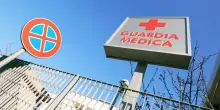 Abusi sessuali su nove pazienti: medico di guardia condannato a dieci anni di carcere