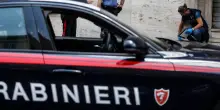 Il cadavere di un 21enne ritrovato nei campi vicino all’A1 nel Lodigiano: ucciso a colpi di pistola