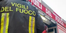 In tre su una Porsche rubata si schiantano contro un cancello: morto un ragazzo a Tivoli (Roma)