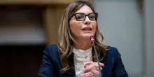 Caso Almasri, indagata Bartolozzi: la capa di gabinetto di Nordio sotto inchiesta per false informazioni al pm