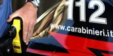 Fermato con il taser dopo aggressione a passanti e carabinieri, 57enne muore in ambulanza a Olbia