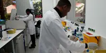 Hiv, approvato dalla Fda farmaco semestrale che ha “azzerato le infezioni” in due studi