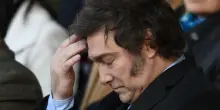 Sconfitta netta per Milei a Buenos Aires. I peronisti vincono le elezioni provinciali con 13 punti di scarto