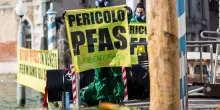 Niente inceneritore Eni a Marghera, determinante il parere Iss: perché il Veneto ha delegato la valutazione?