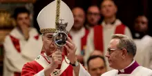 Il “miracolo di maggio” di San Gennaro è avvenuto: il sangue si è sciolto. Ecco cosa significa