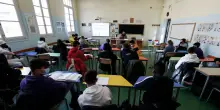 “Mio figlio autistico senza il sostegno, siamo abbandonati e discriminati”. Così i genitori denunciano la scuola non inclusiva – Le storie