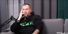 Cassano sbotta in diretta, fa vedere il cellulare e accusa Zazzaroni: “Leggo queste cose su Allegri e impazzisco. È uno scandalo”