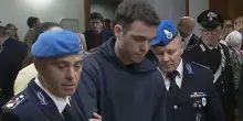 Giulia Cecchettin, Turetta rinuncia all’appello presentato dei suoi avvocati: “Accetto l’ergastolo, sono pentito”